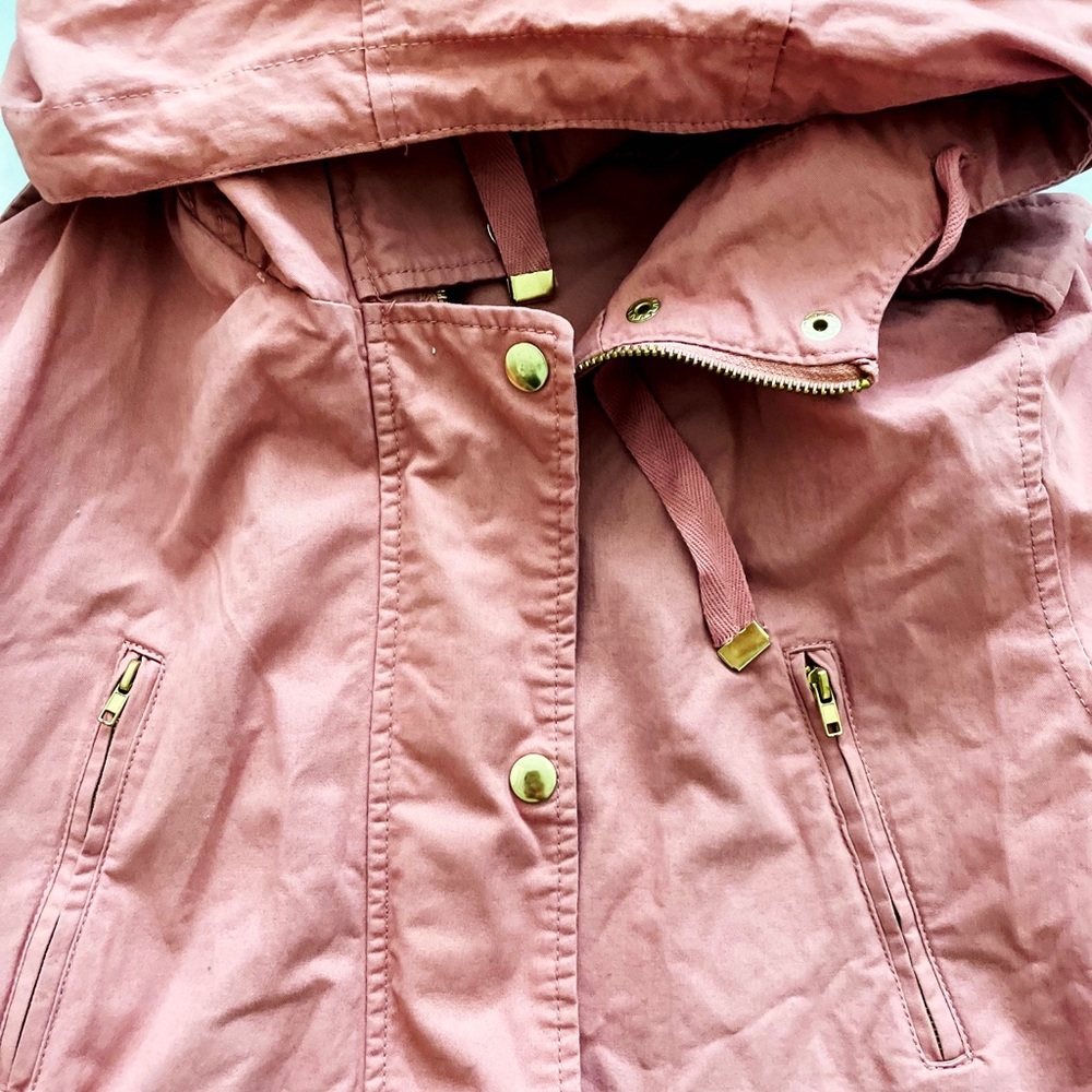 pink coat